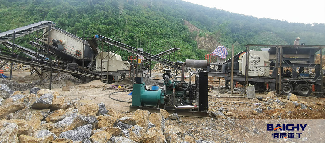 100tph-mobile-crusher plant in Indonesia01