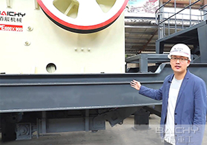 What is mobile jaw crusher?
